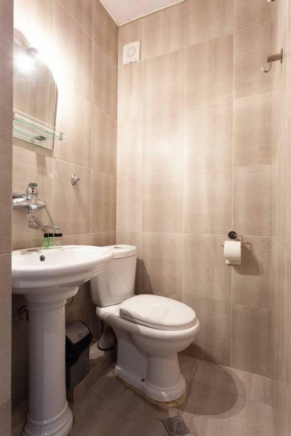 Wehost Apartment On A Colorful Street Tbilisi Exterior foto